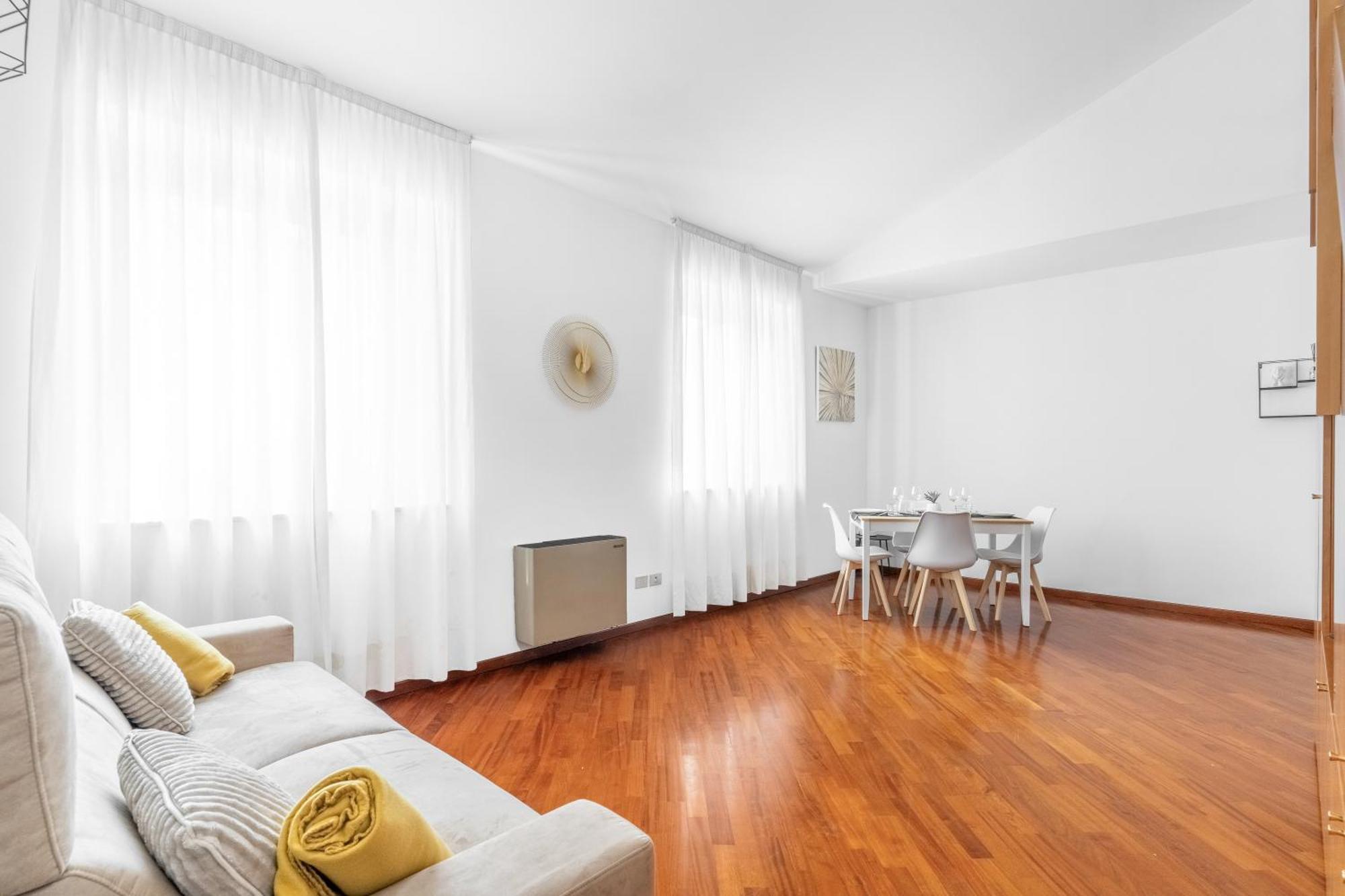 Central Luxurious Apartment Duomo A/C-Wi-Fi Free ミラノ エクステリア 写真